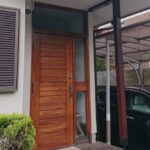 藤沢市弥勒寺３丁目　玄関ドア塗装